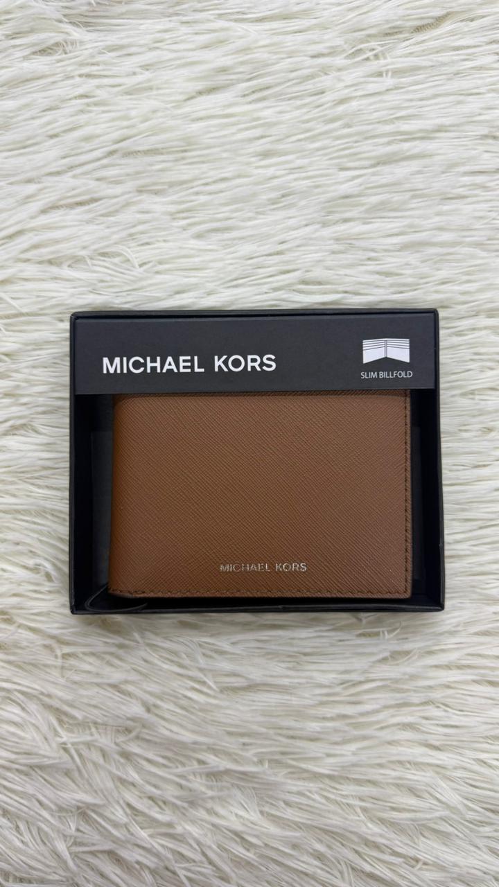 Cartera café Michael kors