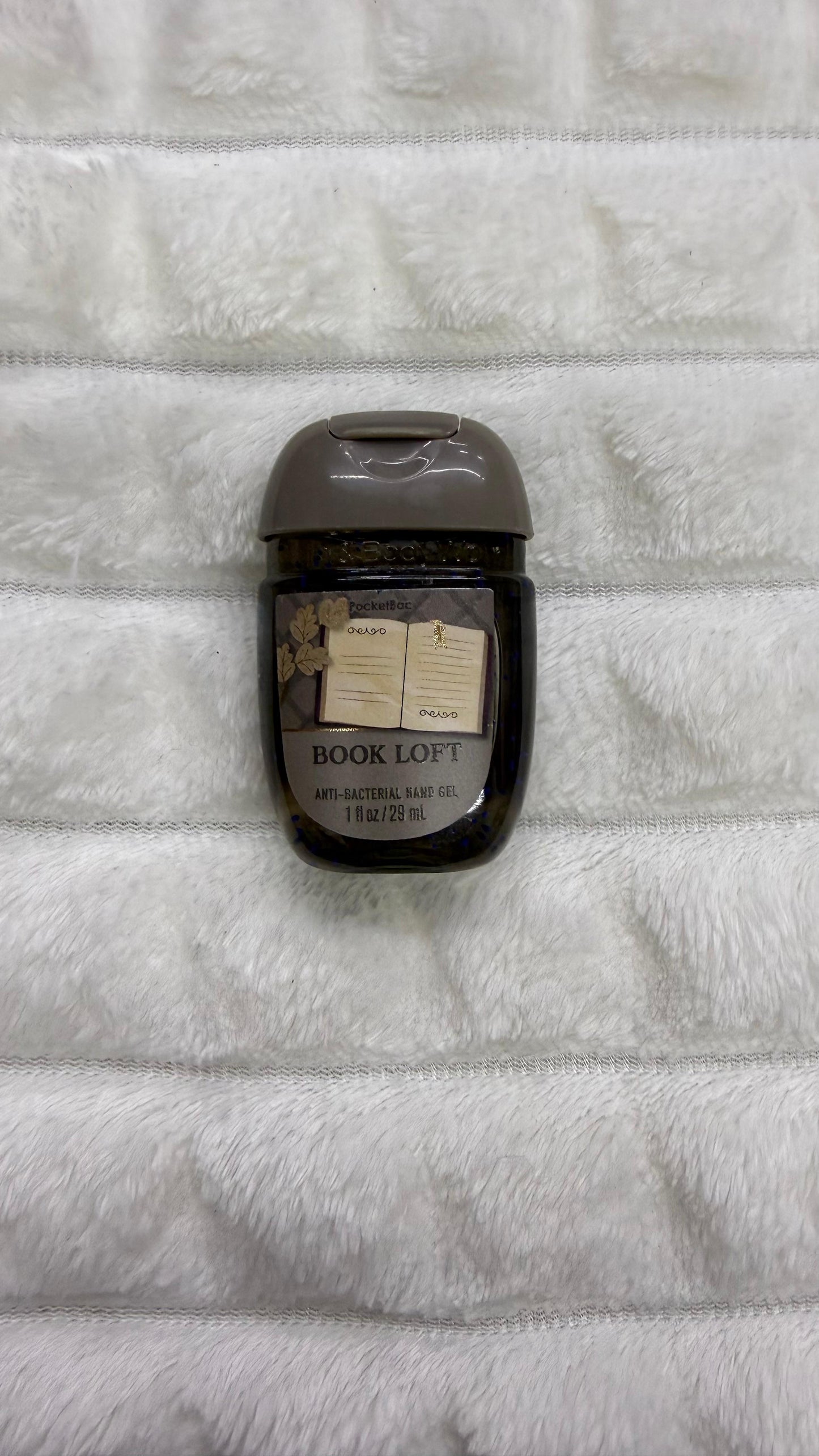 Gel Book loft Bath & Body Works