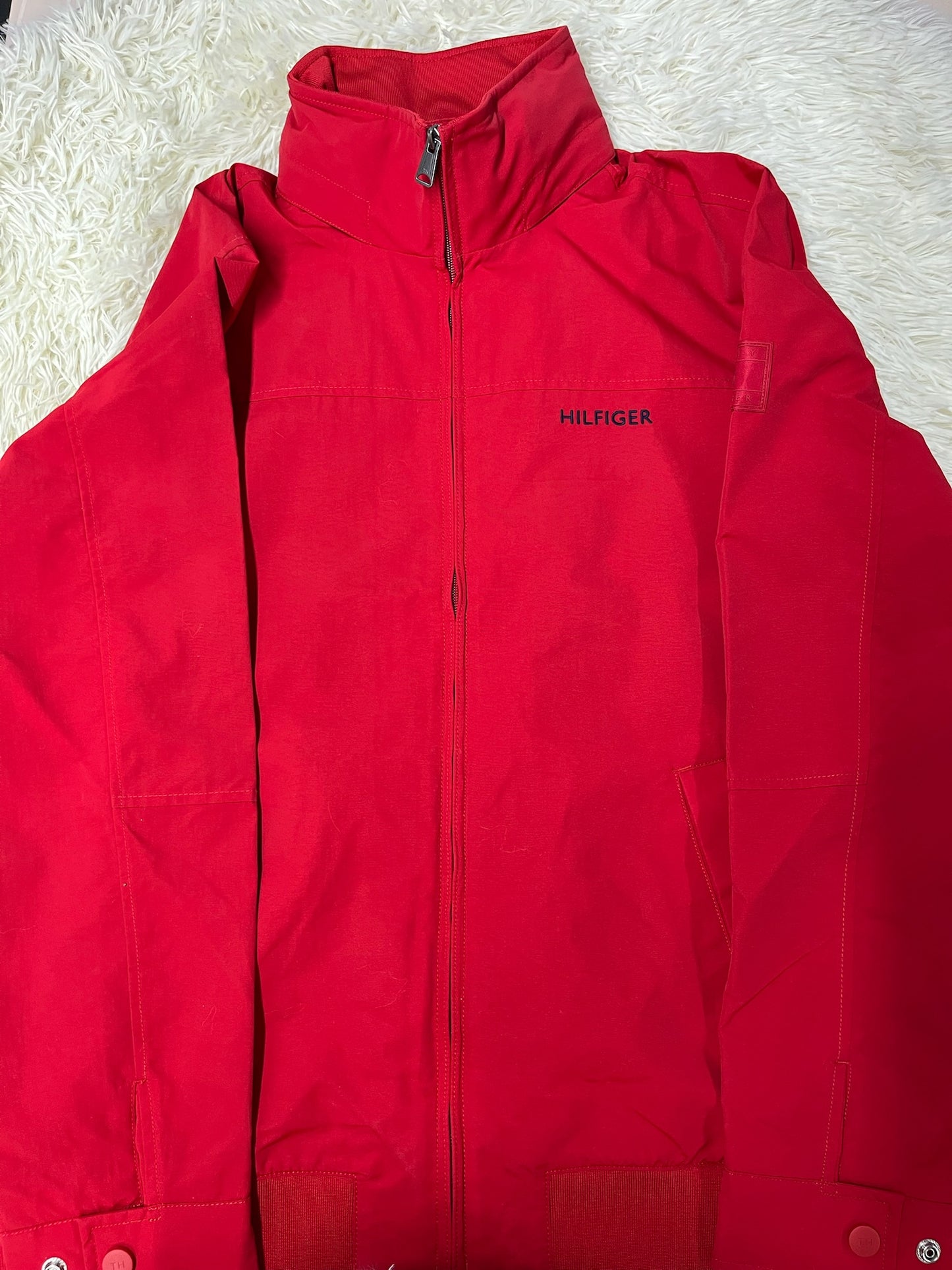 Chamarra roja L Tommy Hilfiger