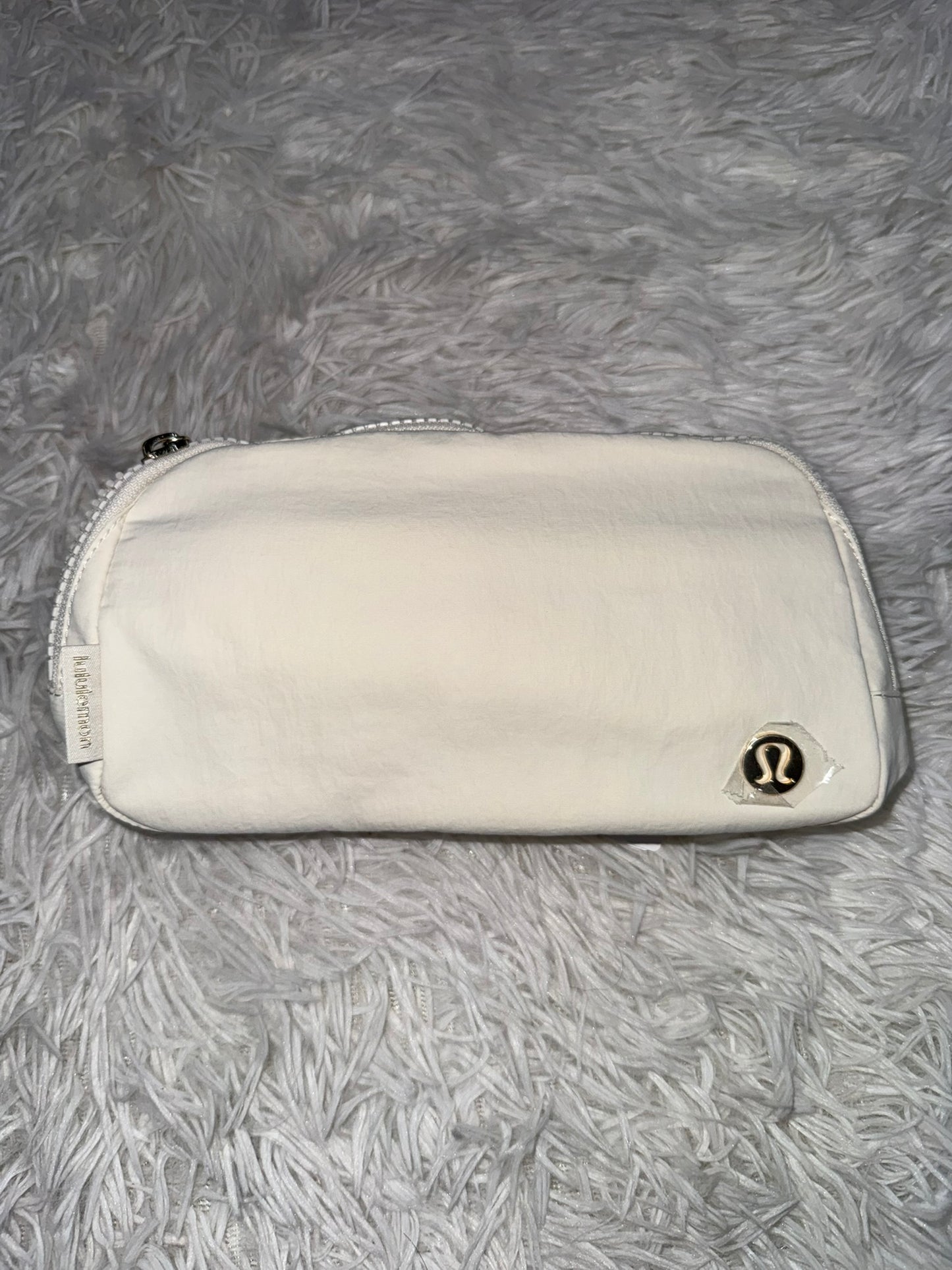 Cangurera blanca Lululemon