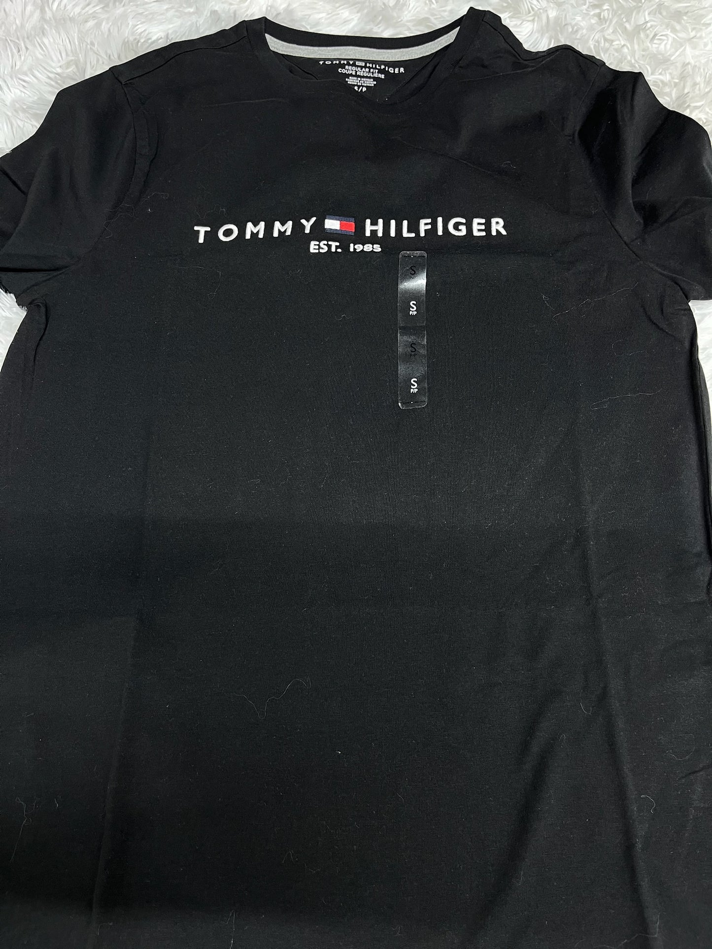 Playera negra L Tommy