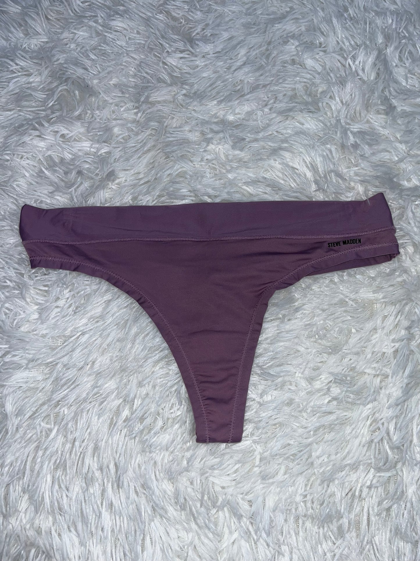 Thong morado S Steve madden