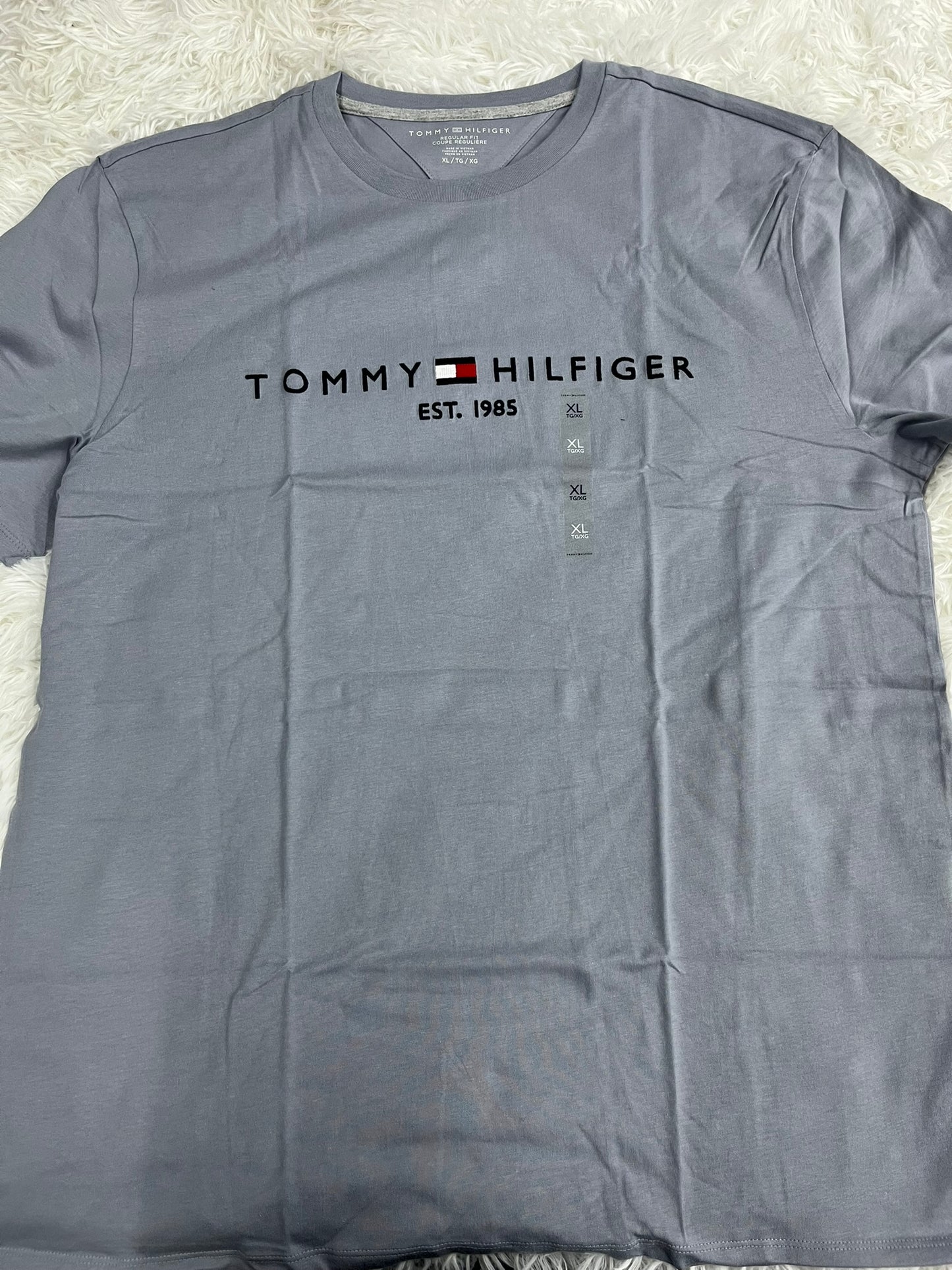 Playera gris XL Tommy Hilfiger
