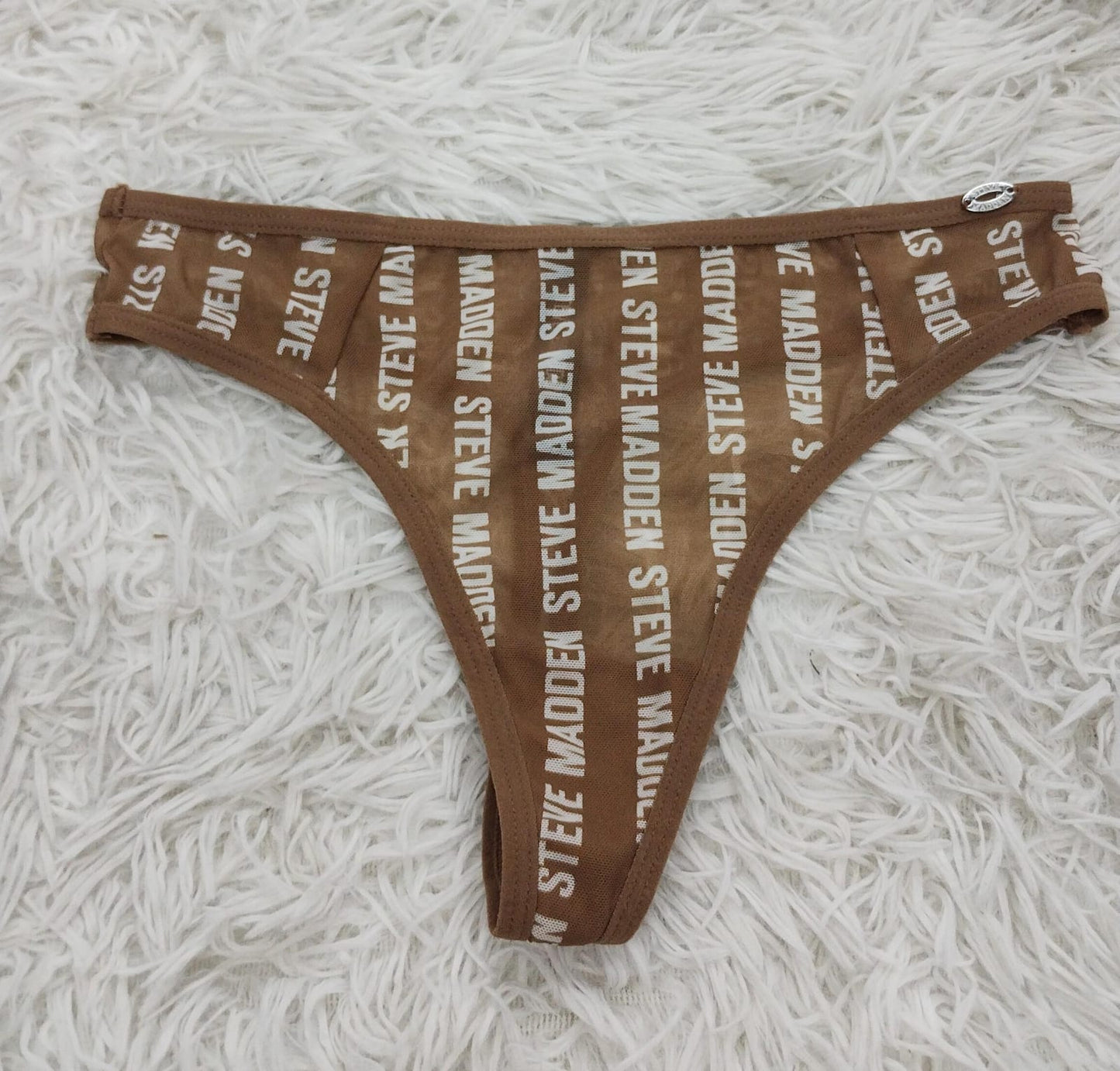 Thong café M Steve madden
