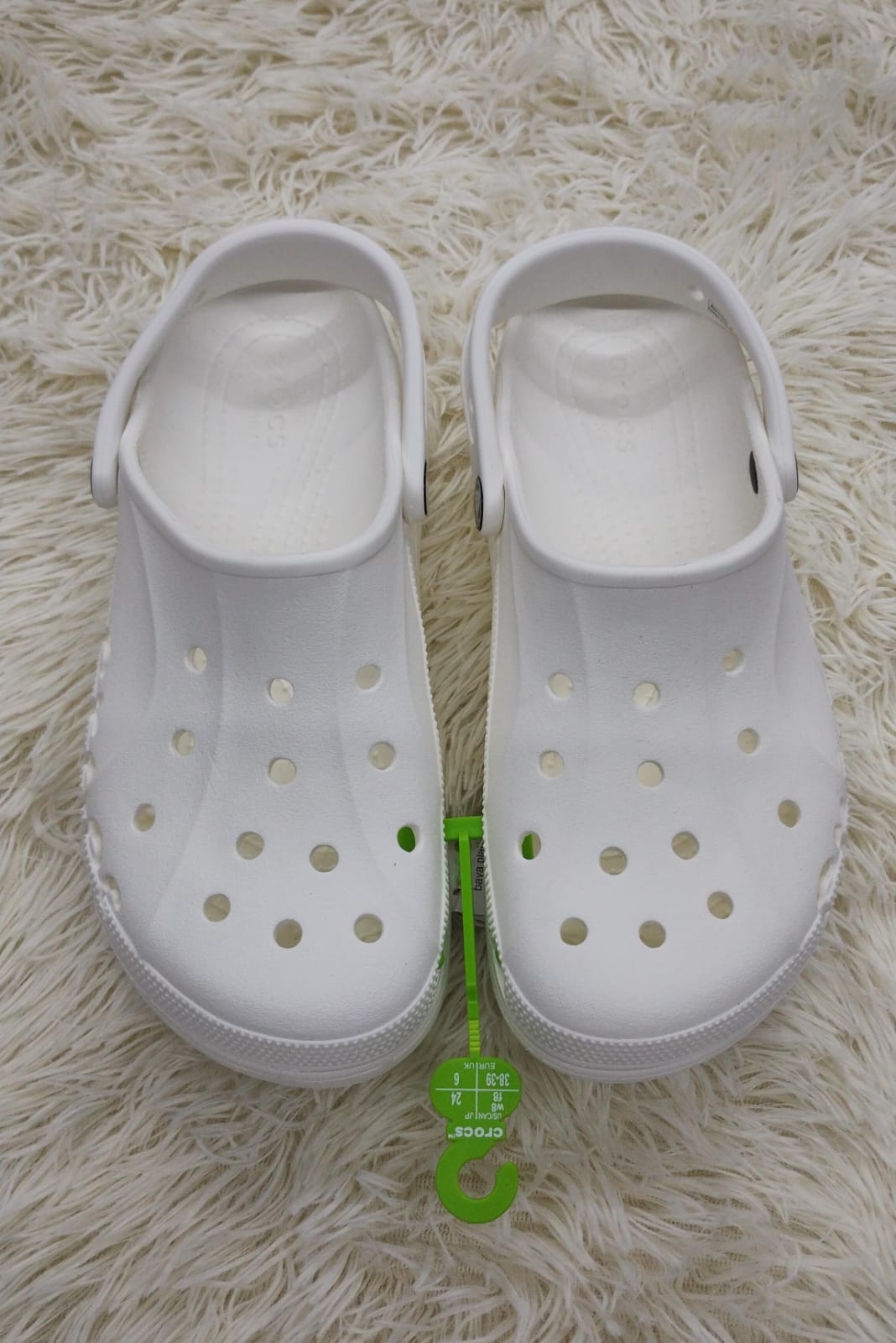 Crocs blancos 25