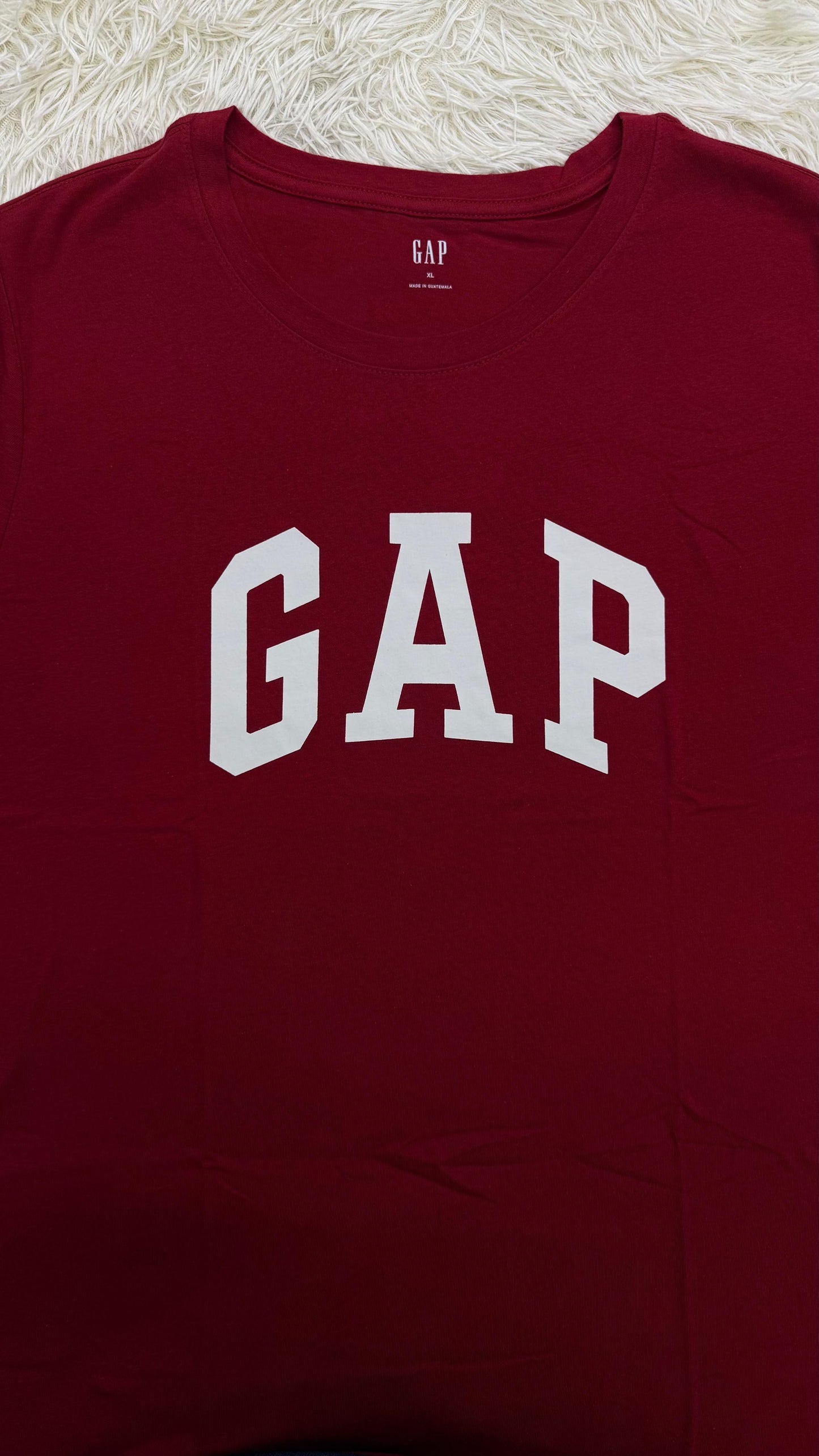 Playera roja XL GAP
