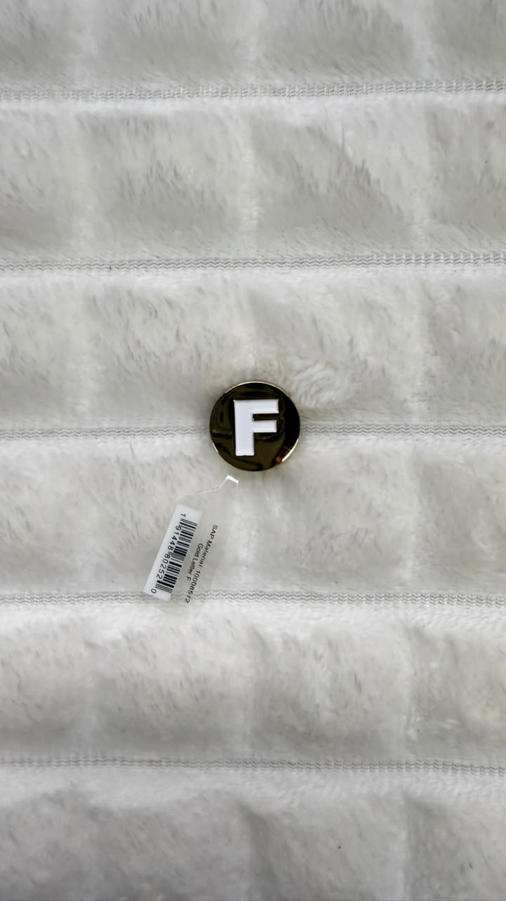 Charm letra F Crocs