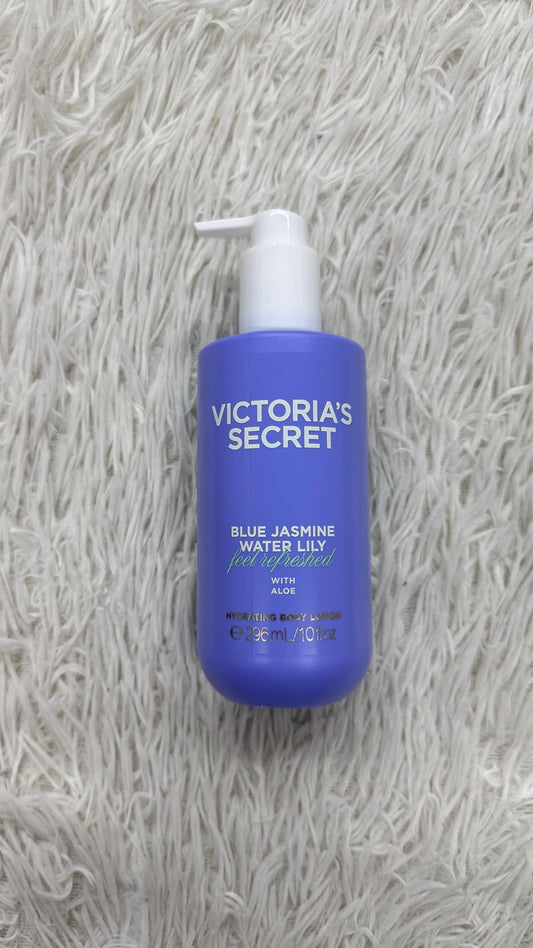 Hydrating body lotion Blue jasmine water lily Victoria secret