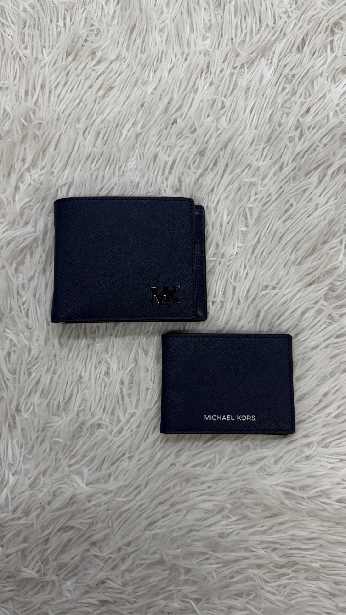 Cartera azul con tarjetero Michael kors