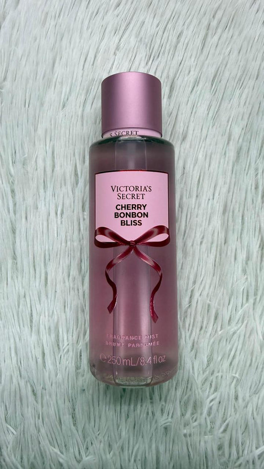 Body Mist Cherry bondon bliss Victoria secret