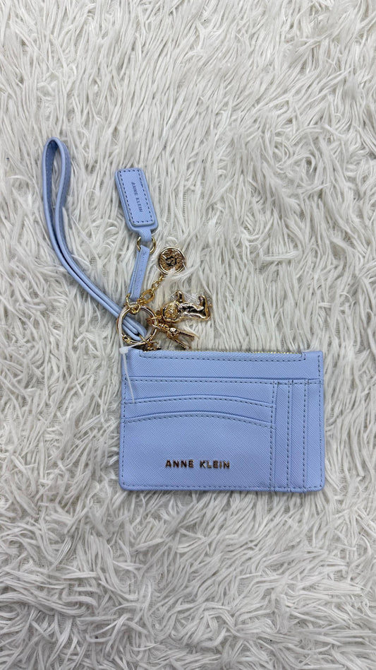 Muñequera azul Anne klein