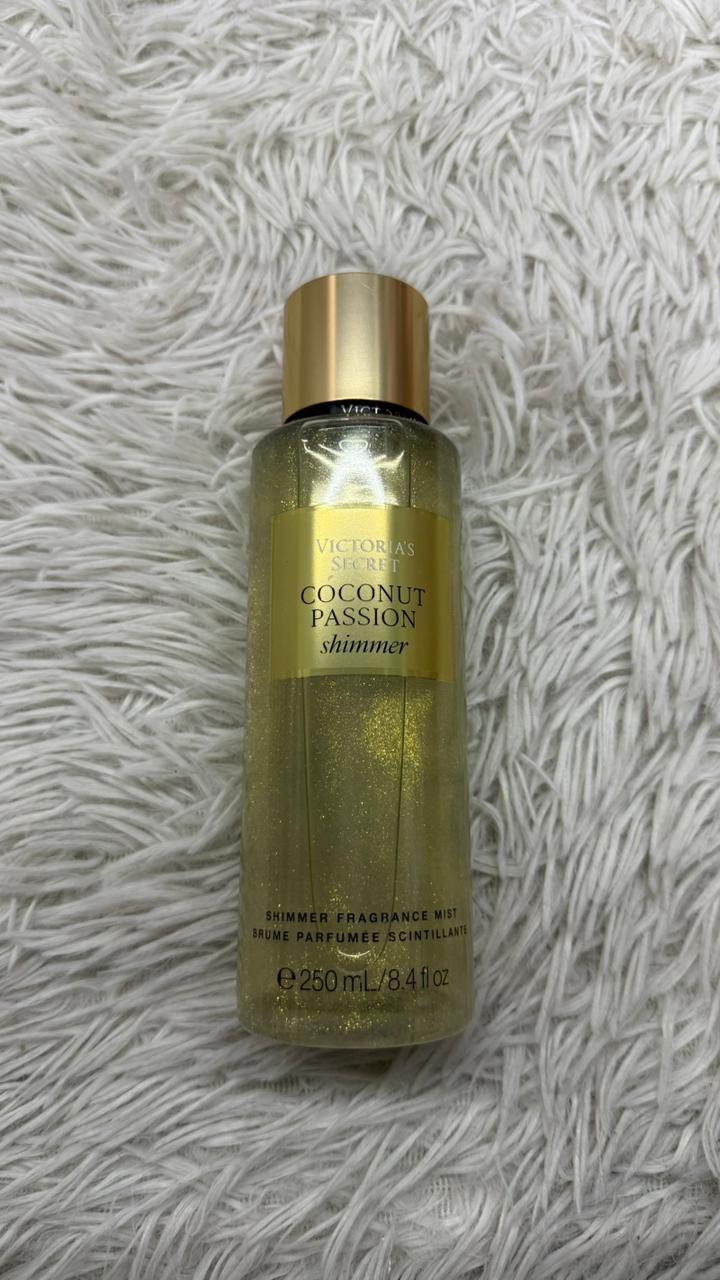 Body mist Coconut passion shimmer Victoria secret
