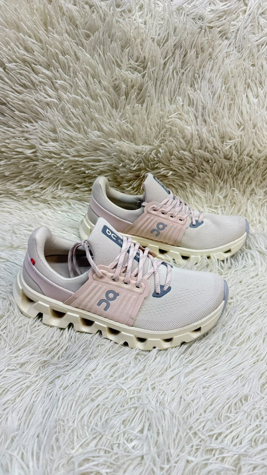 Tenis blancos 24 On cloud