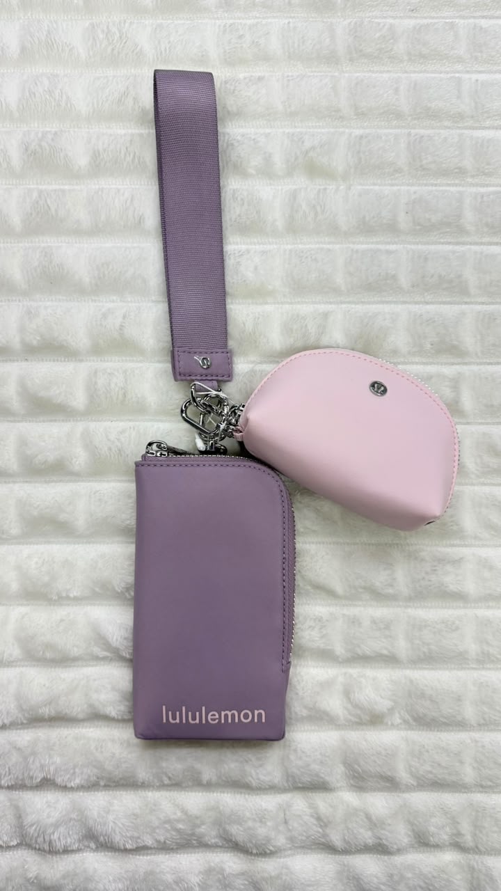 Monedero dual lila Lululemon