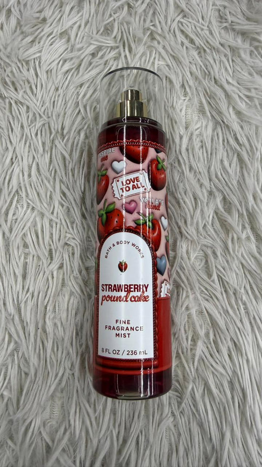 Body mist Strawberry pound cake Bath & body works