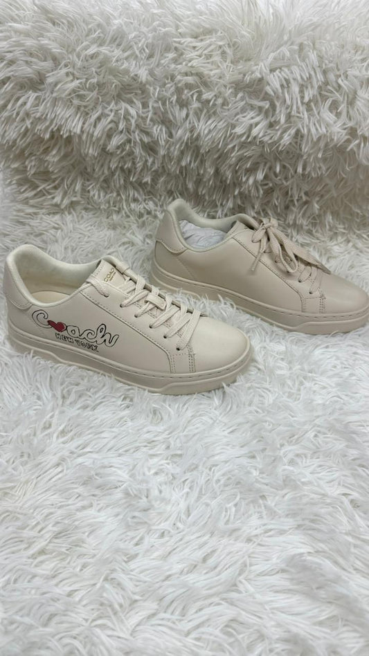 Tenis blancos 23.5 Coach
