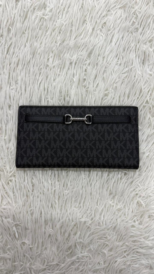 Cartera negra Michael kors