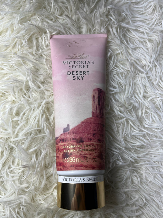 Crema desert sky Victoria Secret