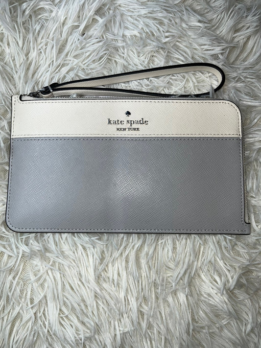 Muñequera gris Kate spade