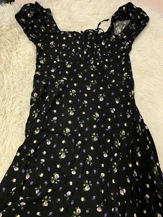Vestido negro floreado L Forever