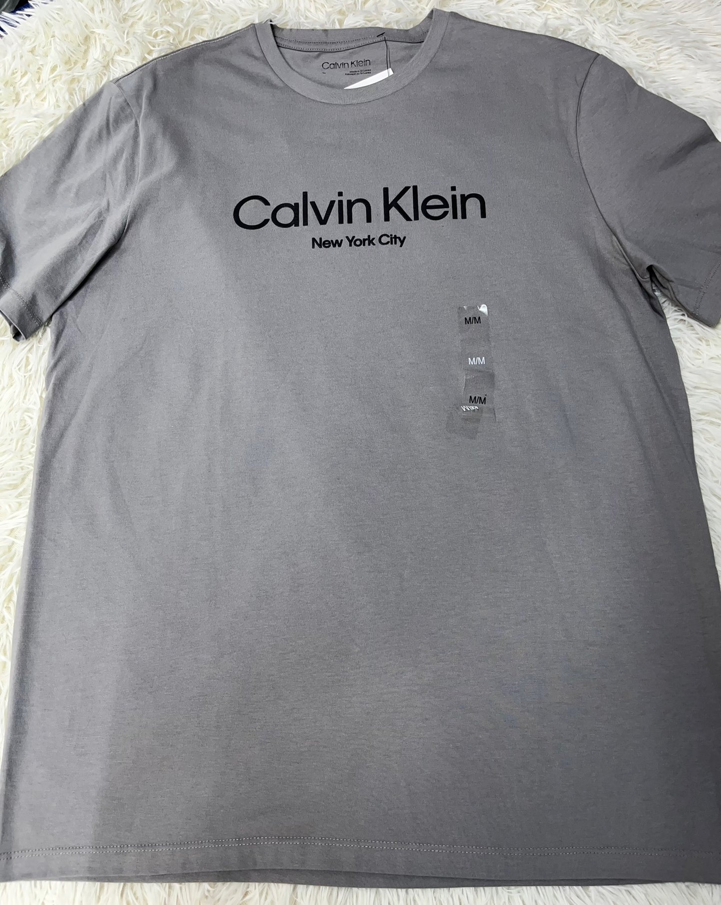 Playera gris M Calvin Klein