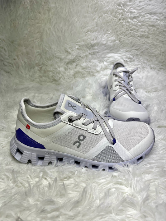 Tenis blancos 22 On Cloud