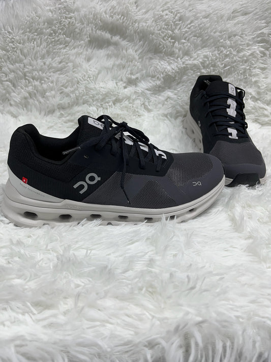 Tenis negros 27.5 On Cloud