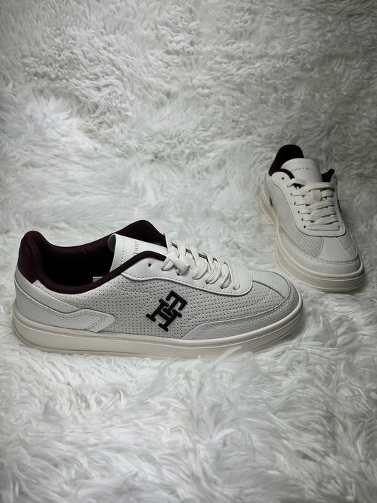 Tenis blancos 23 Tommy Hilfiger