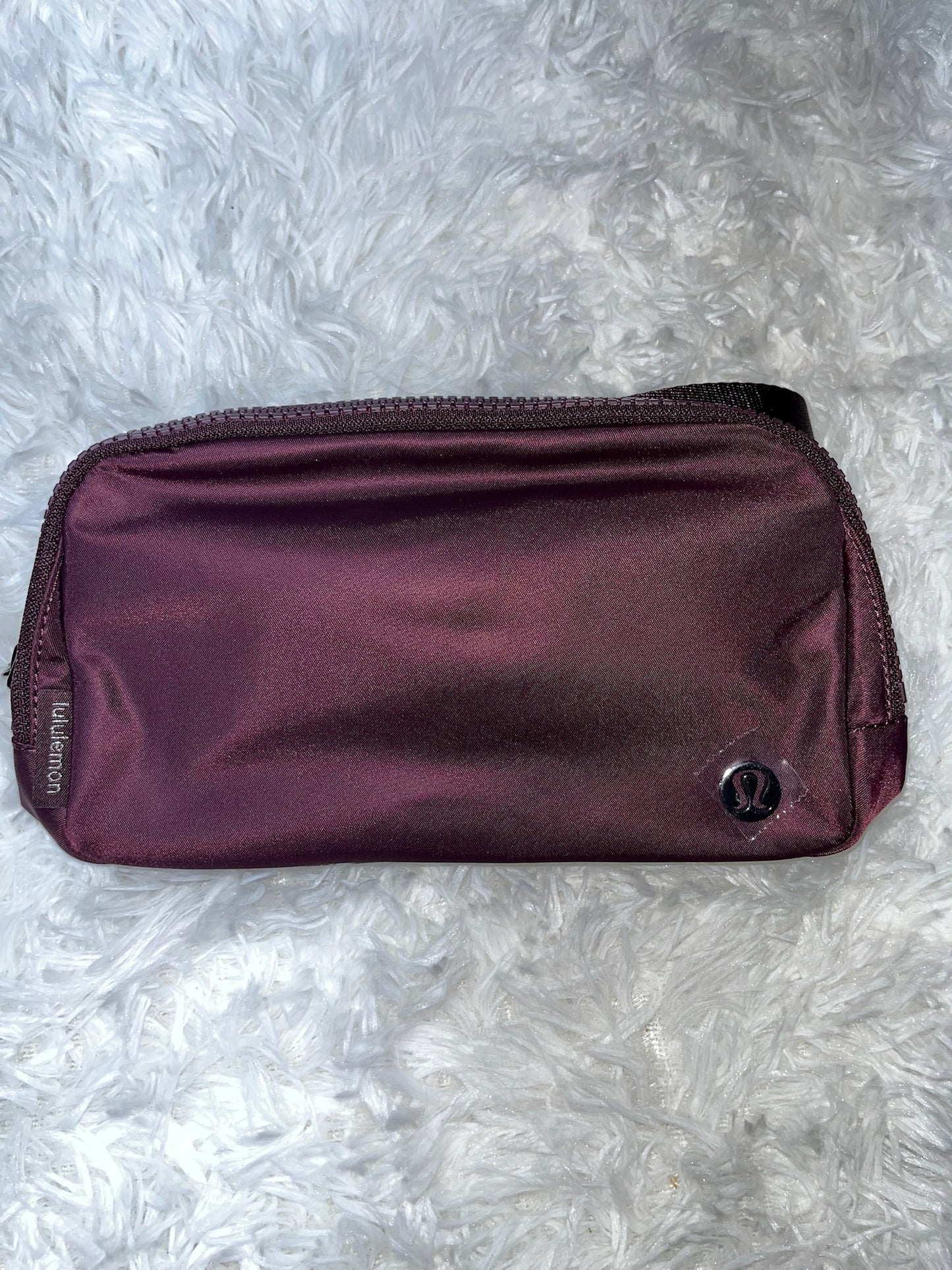 Cangurera vino Lululemon