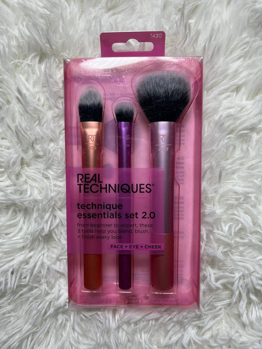 Essentials set Real techniques