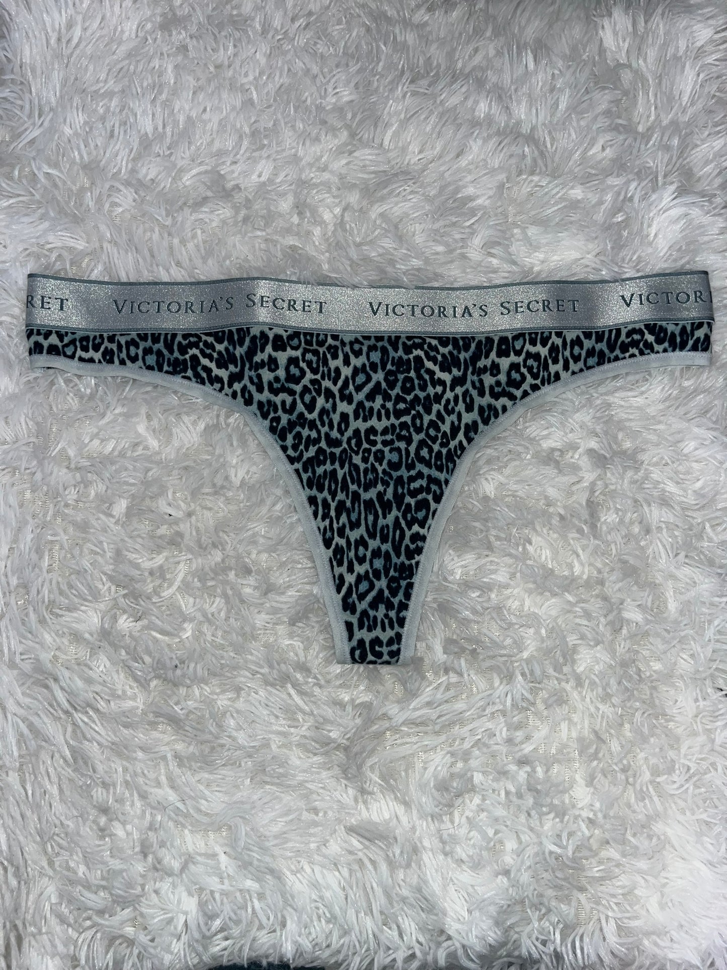 Thong azul L Victoria secret