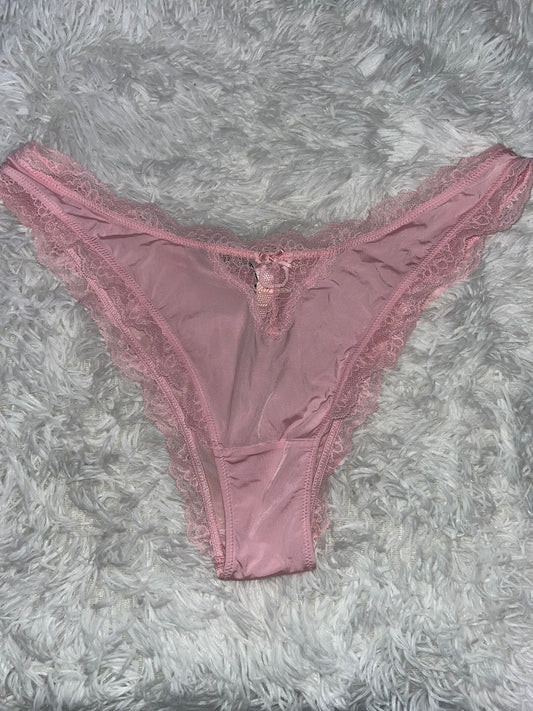 Brazilian rosa XL Victoria secret