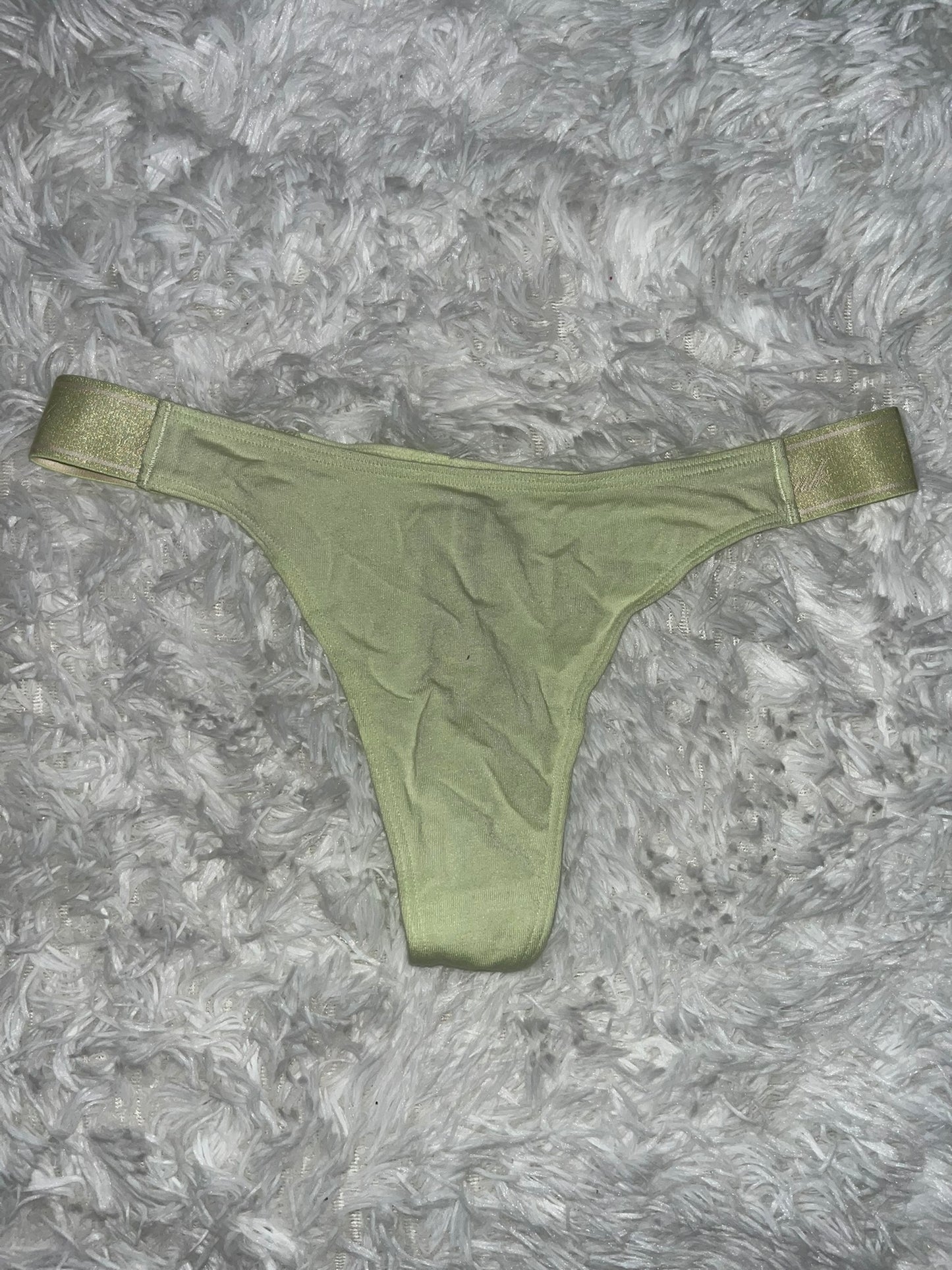 Thong pistache SPink