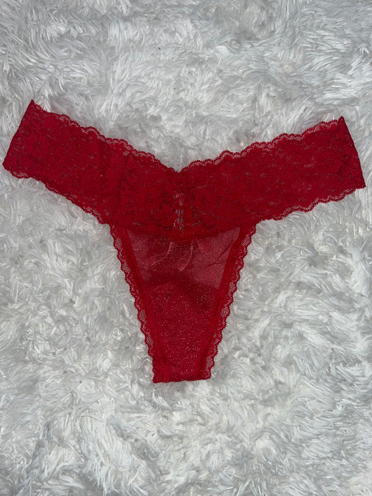 Thong rojo S Victoria secret