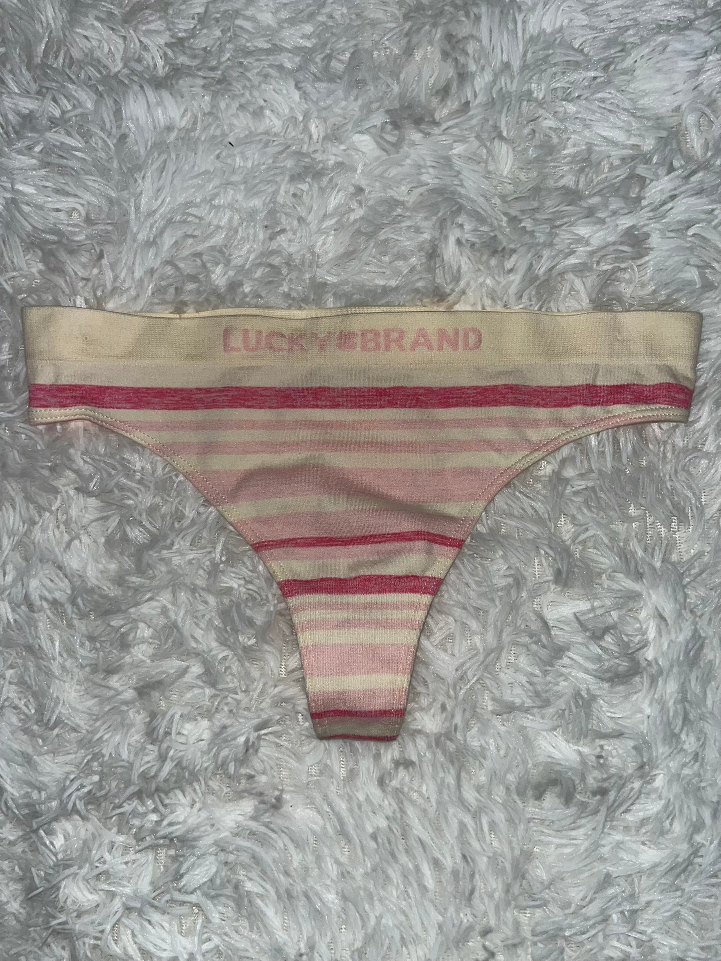 Thong arena S Lucky brand