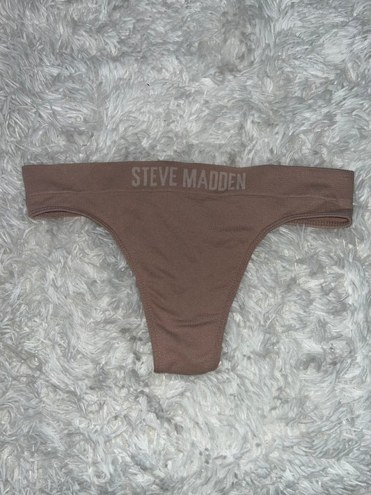 Thong café M Steve madden