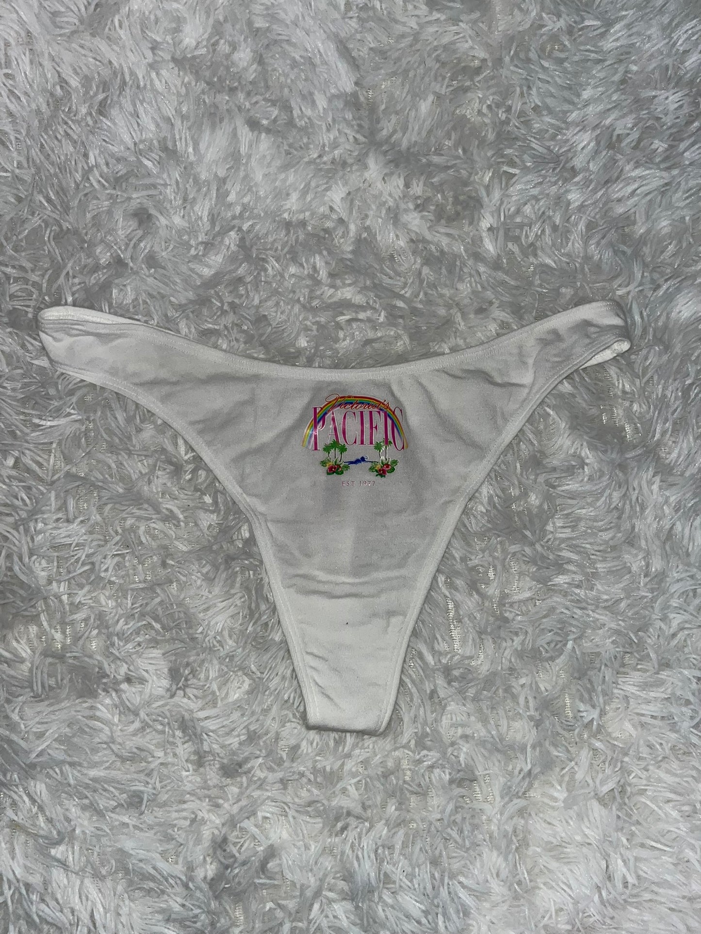 Thong blanco M Victoria secret