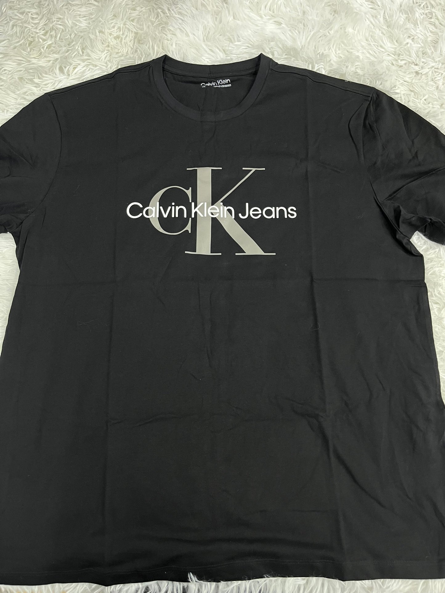 Playera negra L Calvin Klein