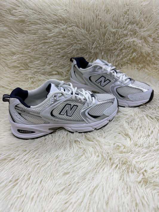 Tenis blancos 24 New Balance