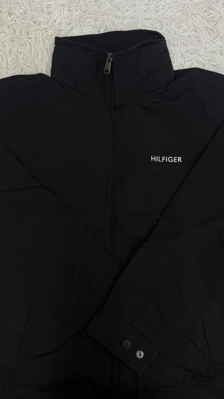 Chamarra negra M Tommy hilfiger