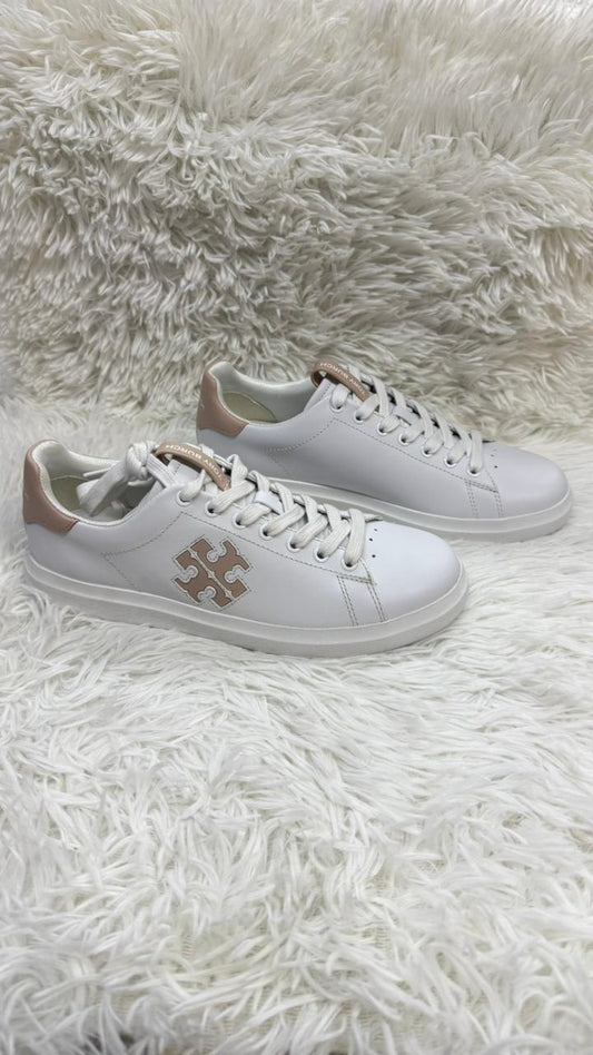 Tenis blancos 25.5 Tory burch