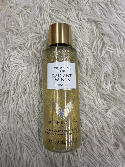 Body mist Radiant wings Victoria secret